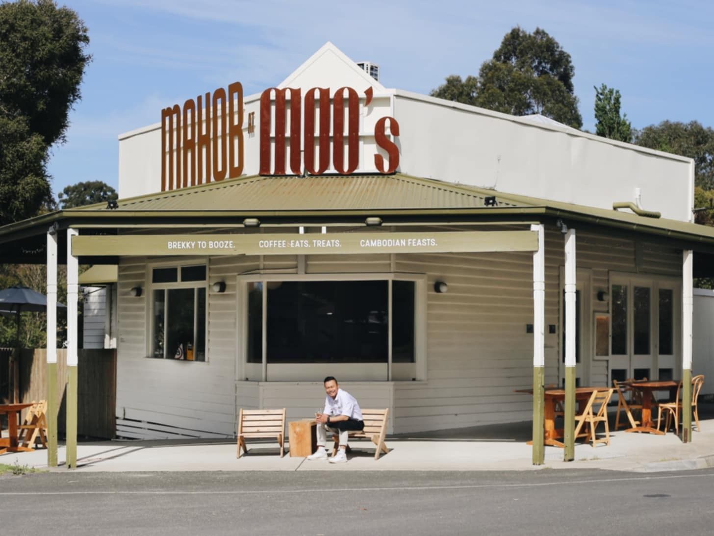 Mahob at Moo's - Meeniyan