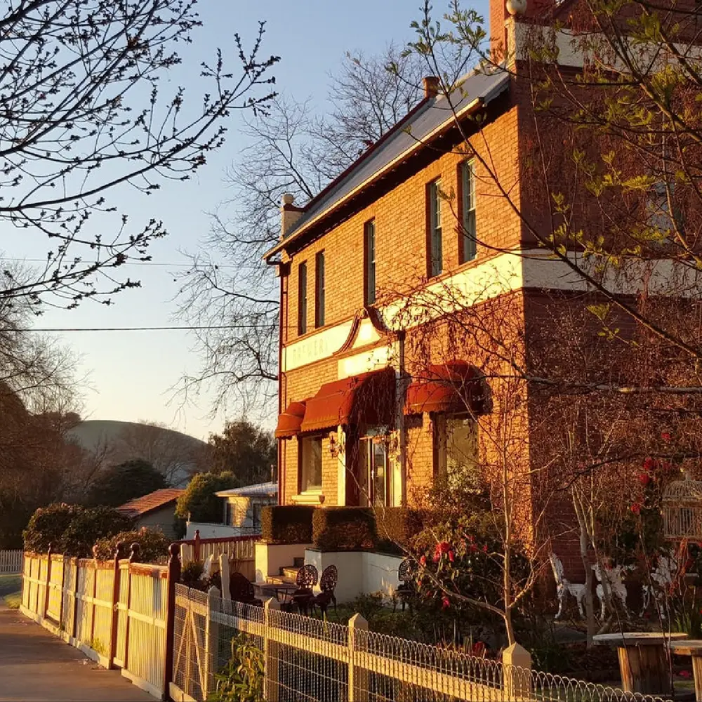 Loch Brewery and Distillery building