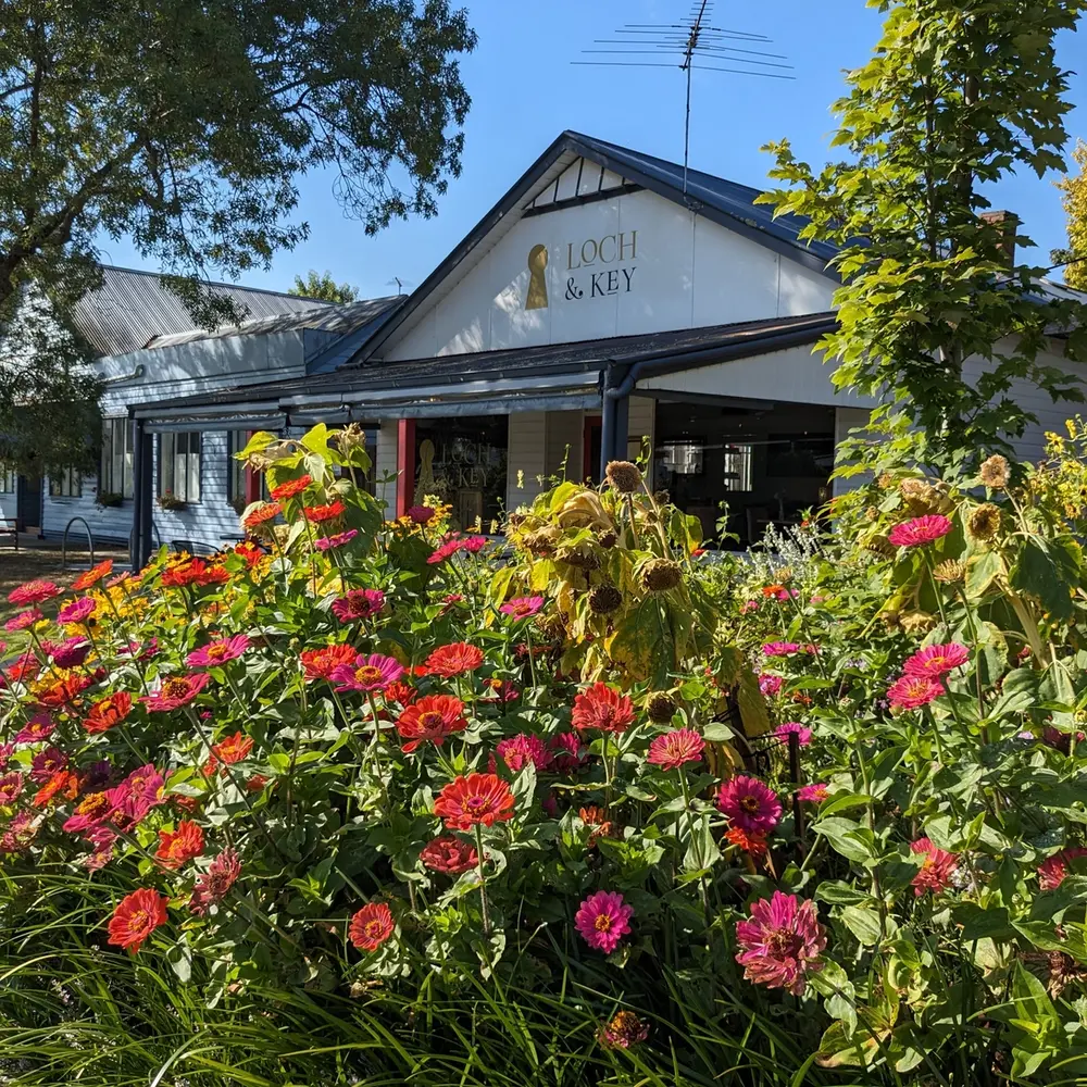 The facade and entry of Loch and Key Restaurant