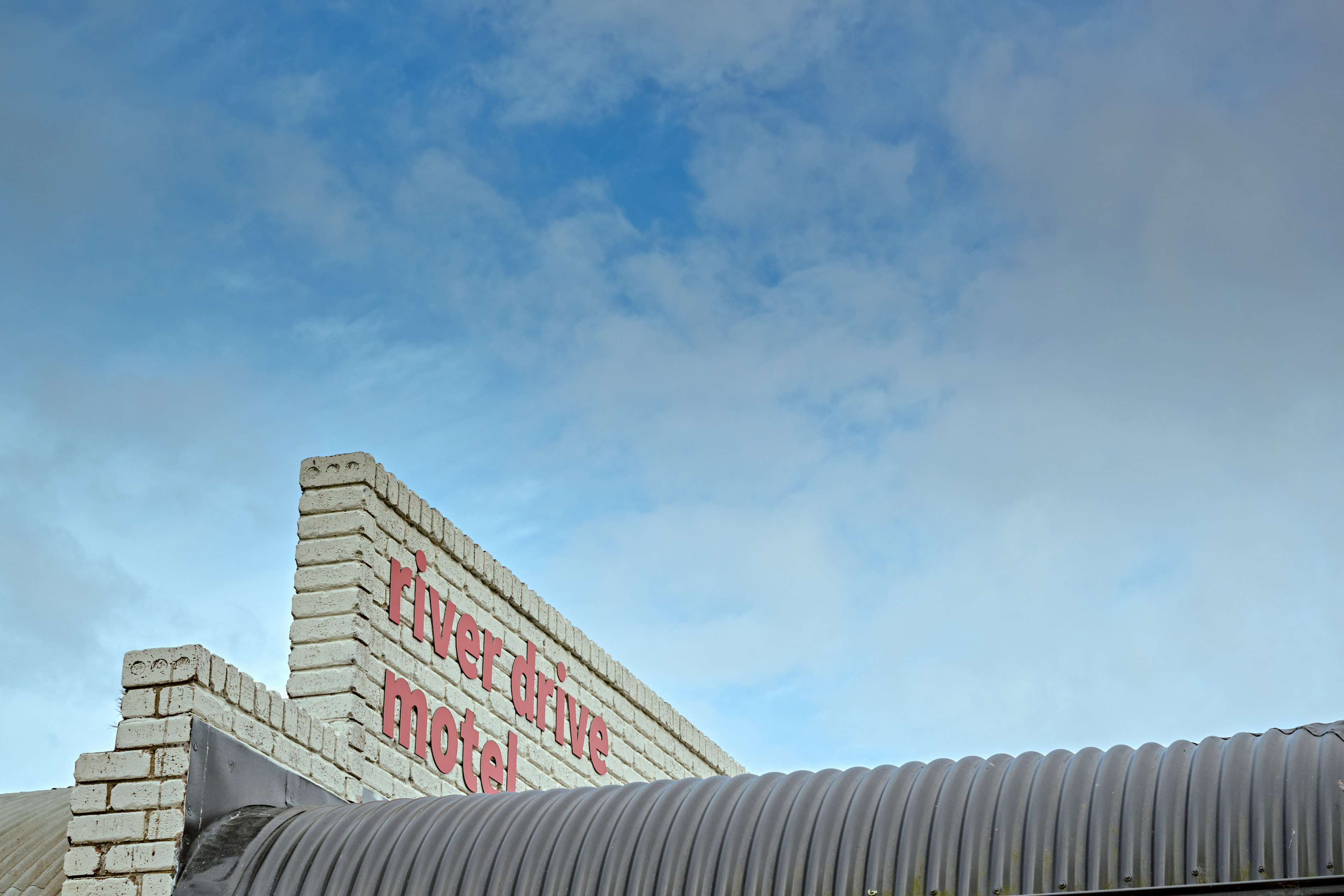 River Drive Motel